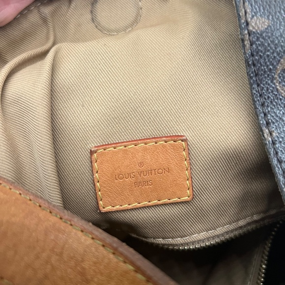 LV Graceful PM - Picture 10 of 11